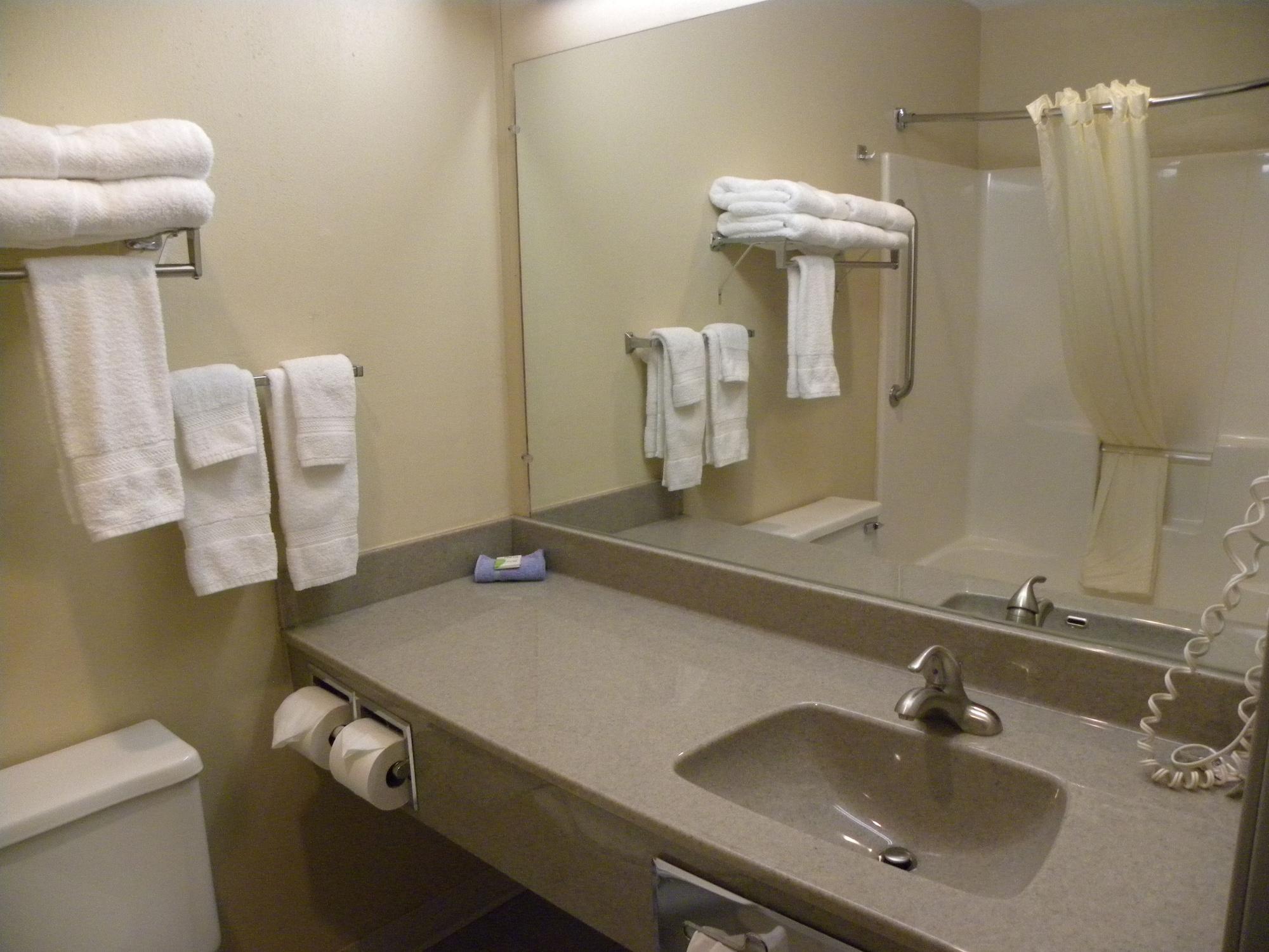 New Victorian Inn & Suites Kearney Luaran gambar