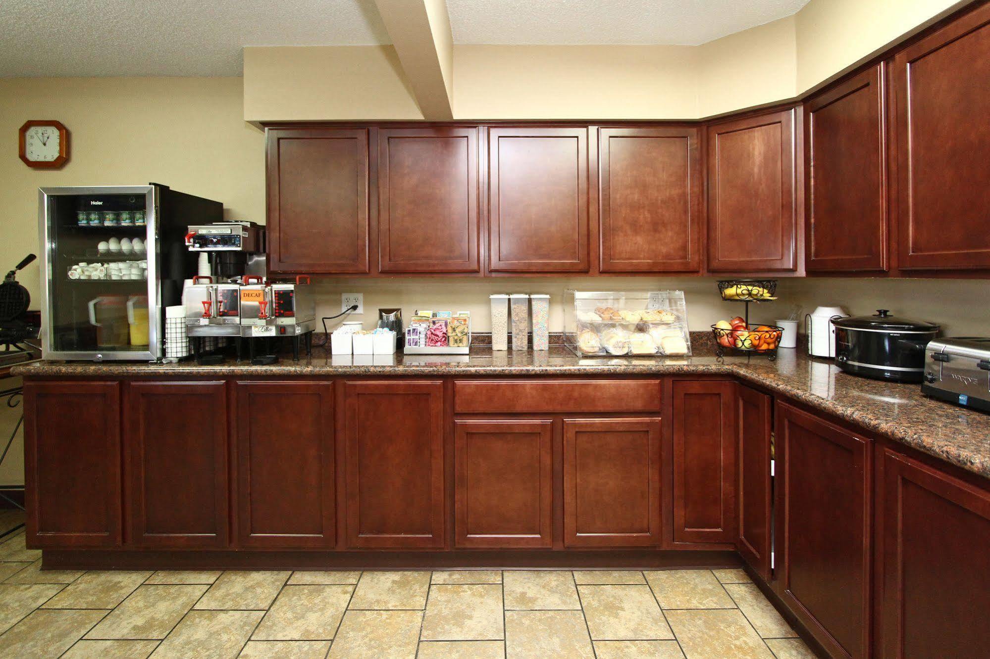 New Victorian Inn & Suites Kearney Luaran gambar