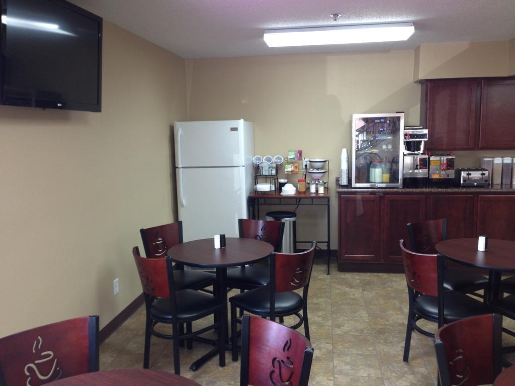 New Victorian Inn & Suites Kearney Luaran gambar